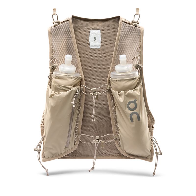 On Ultra Vest Pro Unisex