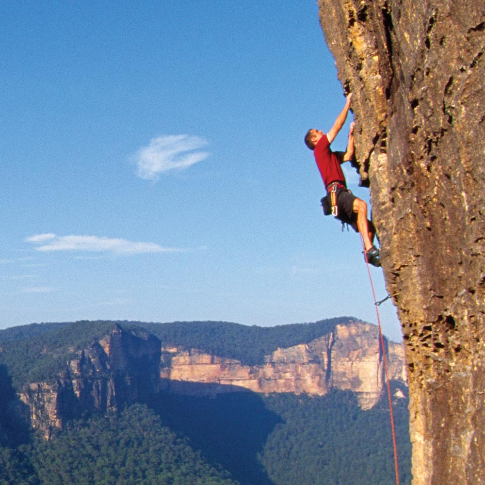 Mont's Guide to Finding the Right Climbing Shoes