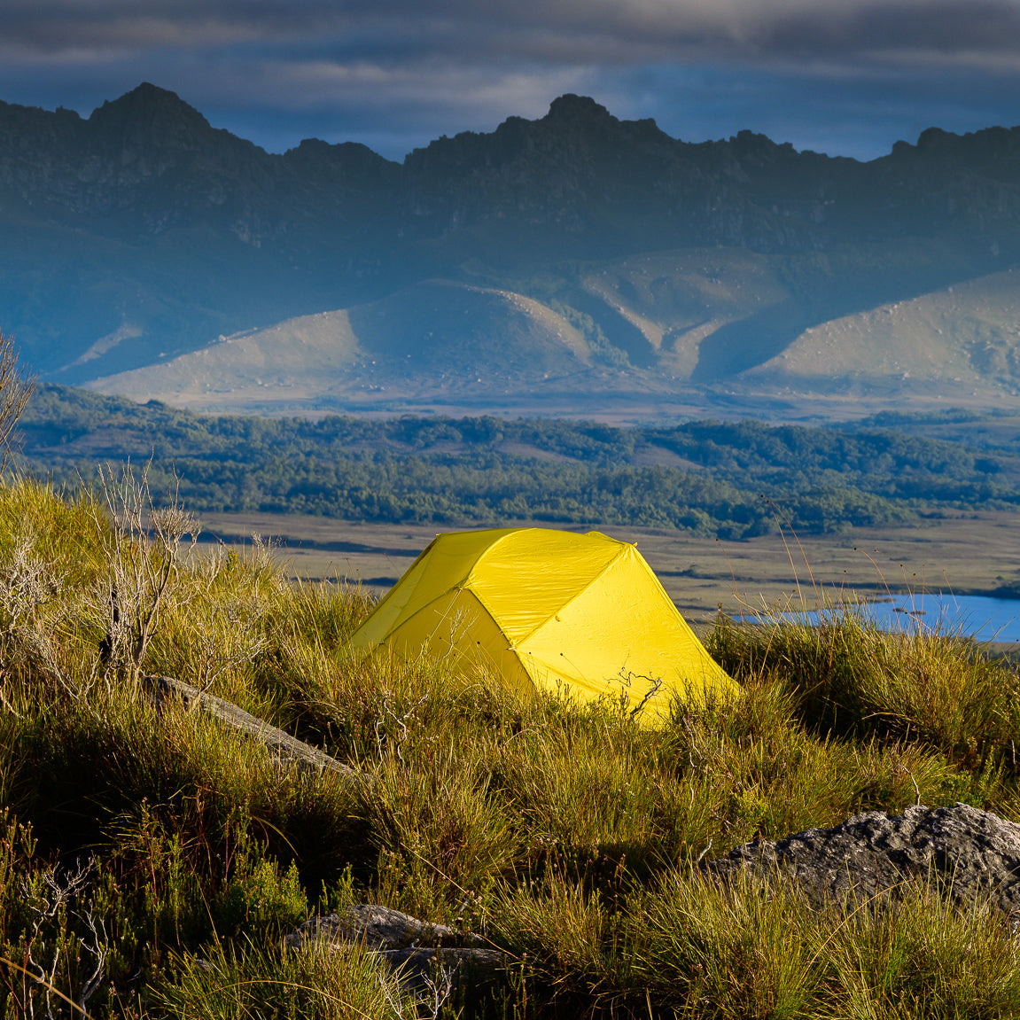 The gear that I carry for a summer alpine Tasmanian walk