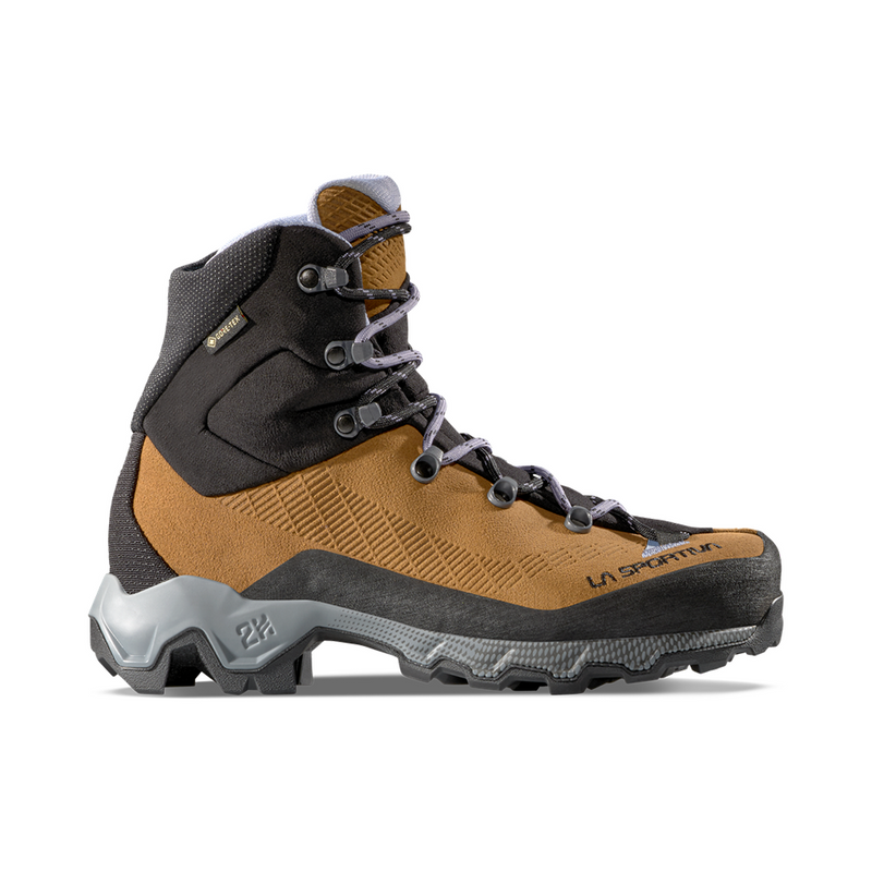 La Sportiva Aequilibrium Trek GTX Women's