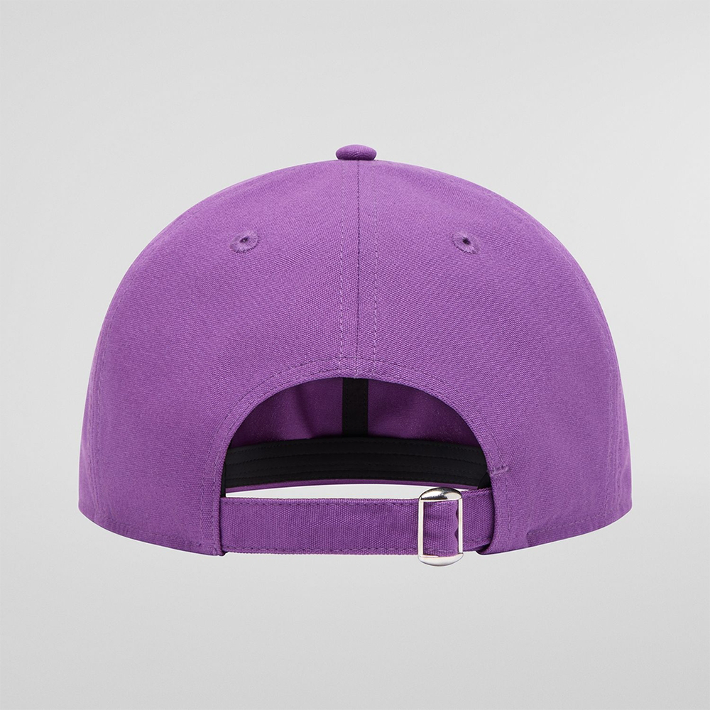 La Sportiva Climbing on the Moon Hat
